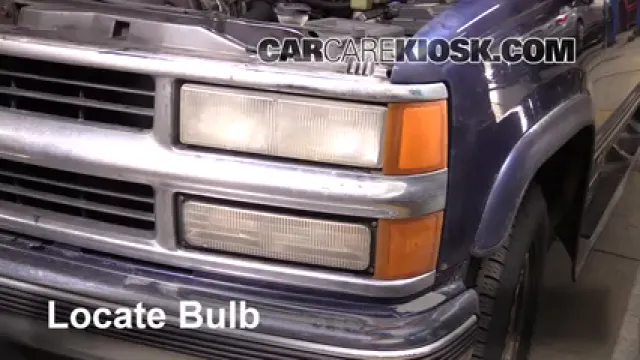 1997 Chevrolet Tahoe 5.7L V8 Luces Luz de carretera (reemplazar foco) 